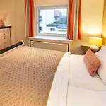 Familienhaus Feuerstein فانجر أوخه