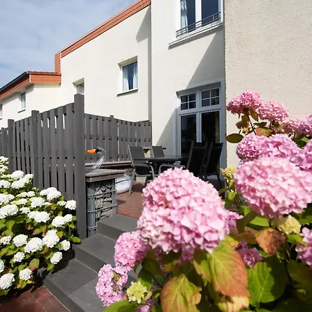 Familienhaus Feuerstein Apartman
