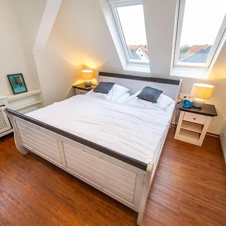 Familienhaus Feuerstein 방어로게