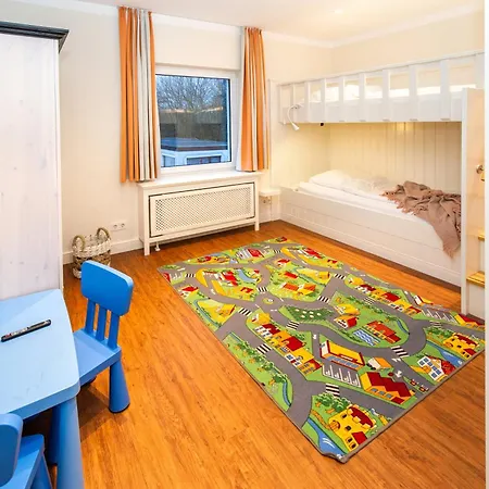 Familienhaus Feuerstein *